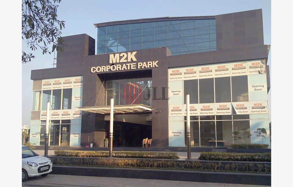 M2K Corporate Park Gurgaon properties JLL Property India