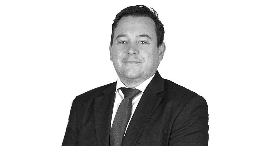 Justin Hayes JLL Property Portal Commercial Real Estate for Sale or