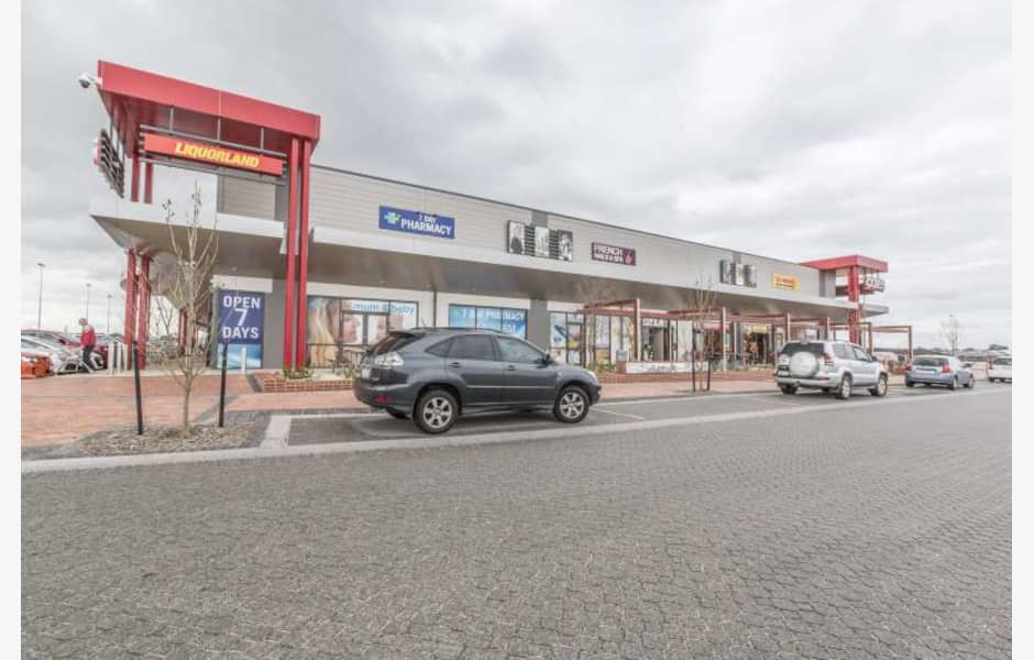 Caversham Village Shopping Centre 175 Suffolk Street, Caversham