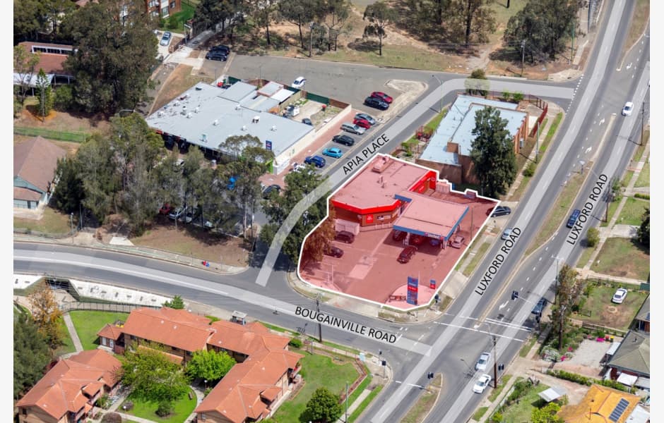 400 Luxford Road, Lethbridge Park 400 Luxford Road, Lethbridge Park properties JLL