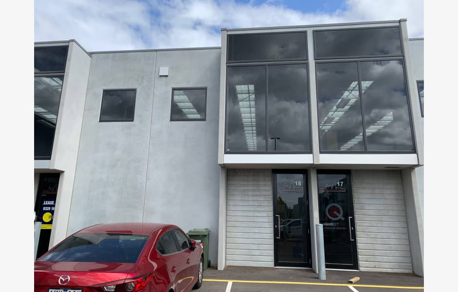Unit-18/-46-Graingers-Road-Office-for-Sale-or-Lease-5343-8f91ca0e-7931-4a20-85ce-494a3a98785f_NMELINDPROPERTIESWORKWestGraingersRoad46WestFootscrayUnit18IMG_3836