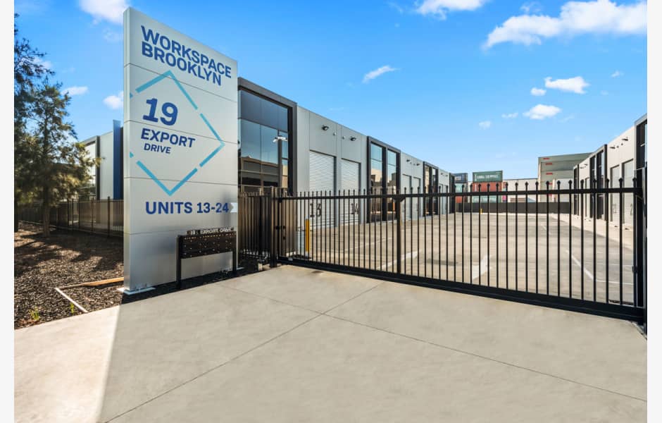 Workspace-Brooklyn,-17-21-Export-Drive-Office-for-Sale-1479-42af28a9-1283-49a0-a1d5-942e92bf1f89_Export19-%283-of-30%29-EDITED-WEB