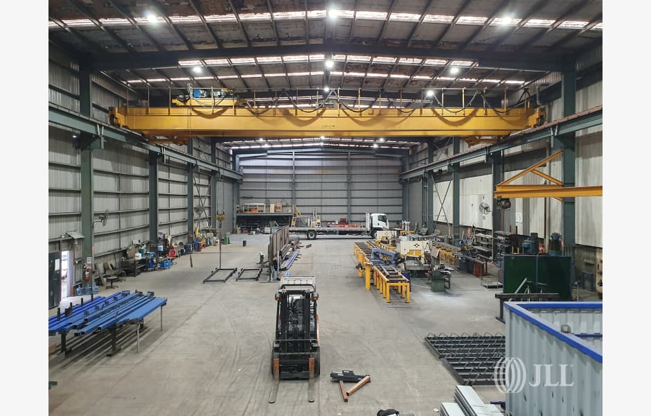 -Office-for-Lease-5819-9ad5ba0d-5f98-4577-9534-2a3f797810cd_Rear_warehouse_int_WM