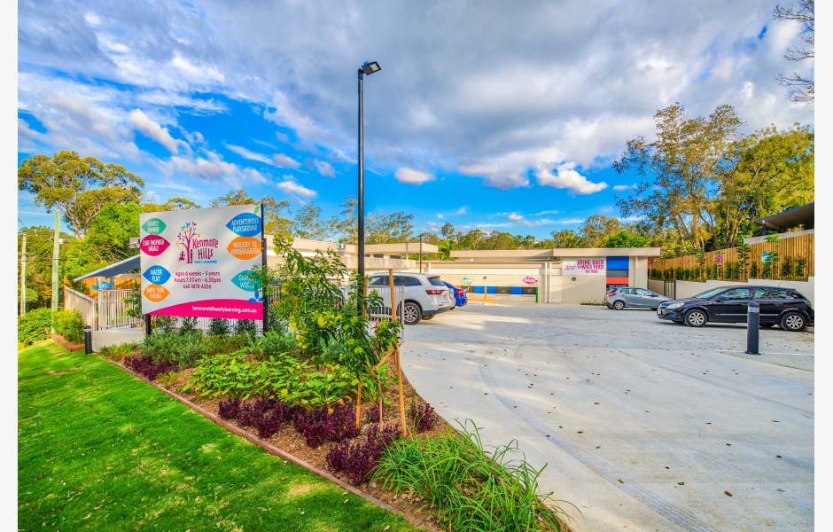 82 Brookfield Road 82 Brookfield Road, Kenmore Hills properties