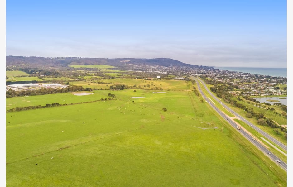 143-Nepean-Highway,-Dromana-Office-for-Expressions-of-Interest-6186-q9byubgt8ocy42hvfutd_JLL_DROMANA_0032