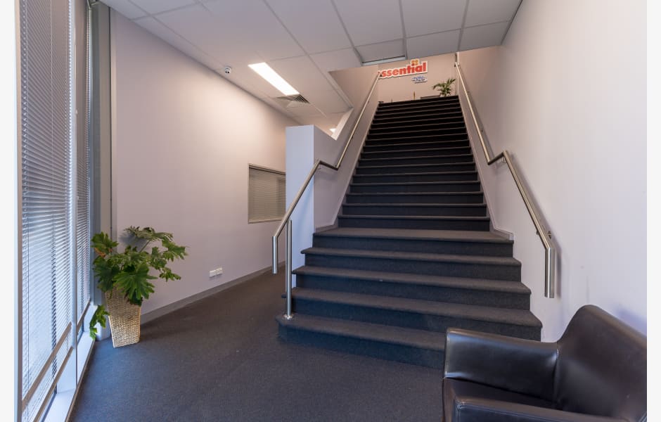 Unit-24A-Office-for-Lease-6293-2a5b417a-29f9-4deb-8572-97b36d222afd_5