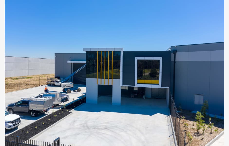 -Office-for-Lease-5877-117526fc-e0da-4b56-921d-6832c05e062a_m