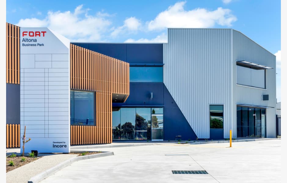 Fort-Altona-Business-Park-Office-for-Sale-or-Lease-6307-5b1c306d-8565-4712-b481-91f7e25497a0_38_38AylesburyDriveAltona_IC_1920px