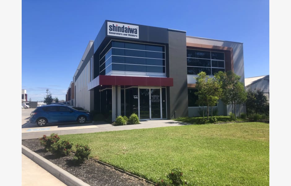 Building-14-Office-for-Lease-6896-84c5ac74-8676-455f-bbbe-4eb96697d0a3_GGLWINDPROPERTIESPropertiesNewMountainHighway14924BayswaterinternetphotosIMG_5199