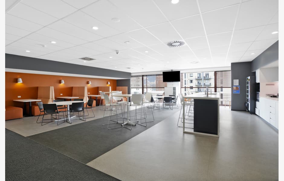 Level-4,-19-Harris-Street-Office-for-Lease-6991-0566c26b-890f-48d7-9336-84f4b2be5c8e_DSC04871_WQ