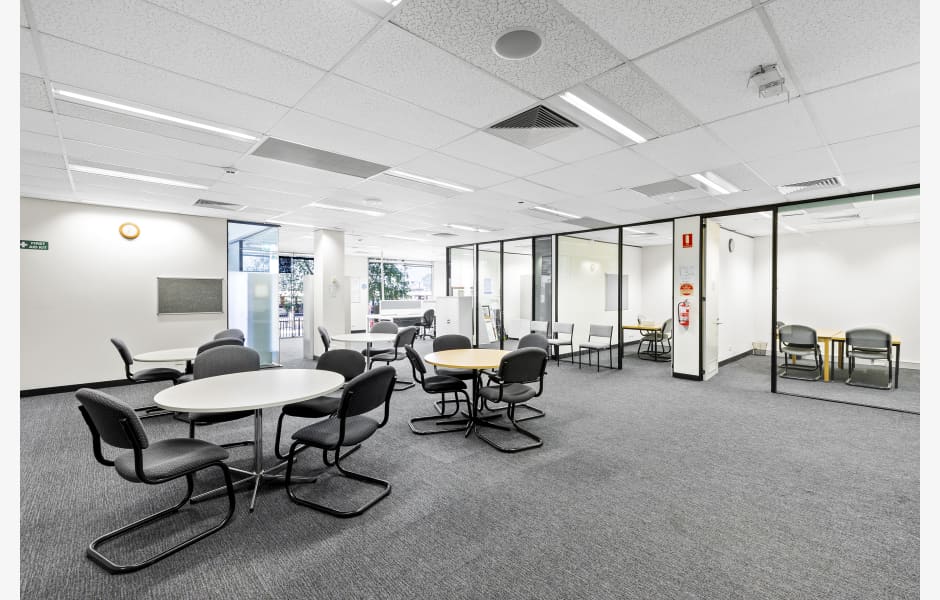 25 35 Hanover Street 25 35 Hanover Street, Oakleigh properties