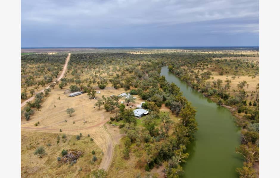 Hooloovale 230 Hooloovale Road, Dirranbandi properties JLL