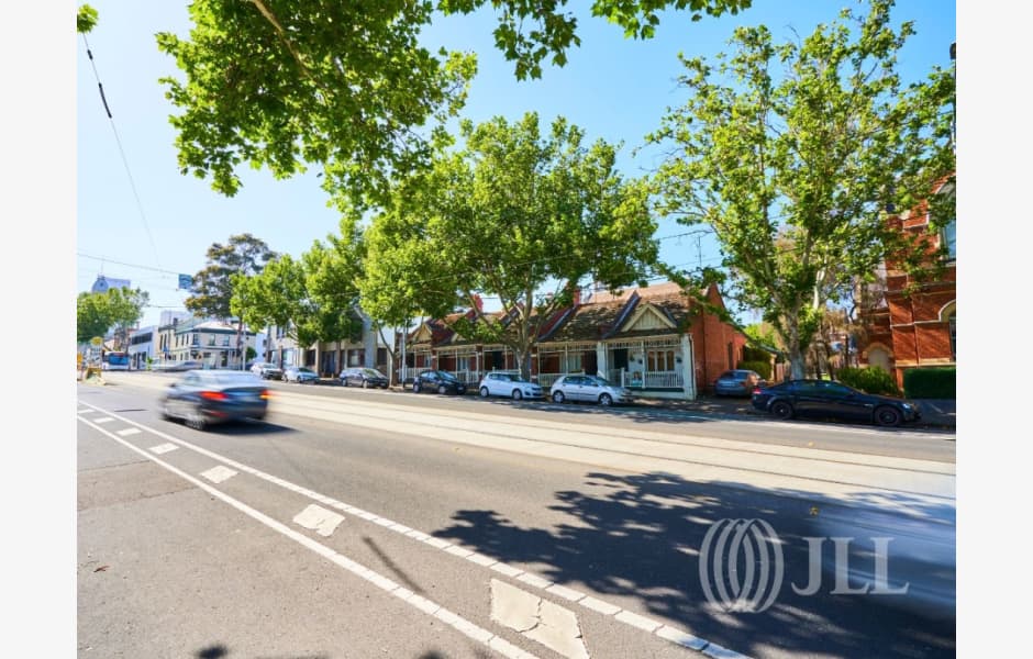 5161 Curzon Street & 579599 Queensberry Street North Melbourne 51