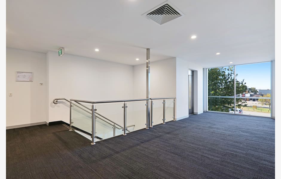 380A Scarborough Beach Road 380A Scarborough Beach Road, Osborne