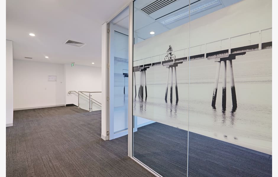 380A Scarborough Beach Road 380A Scarborough Beach Road, Osborne