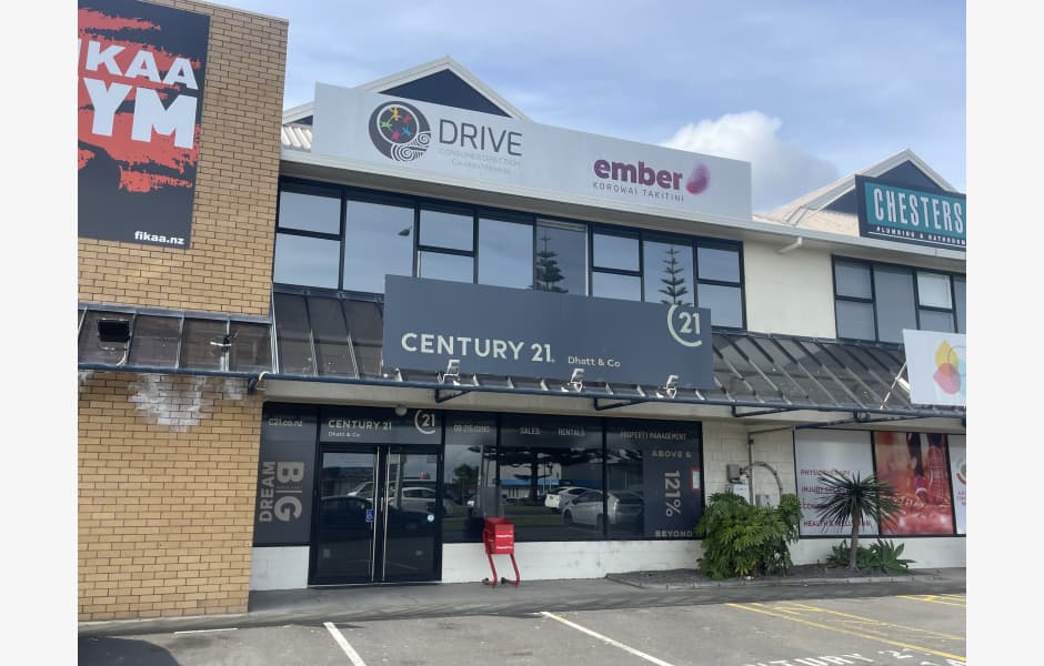 Part Level 1, 3/28 Lambie Drive Part Level 1, 3/28 Lambie Drive