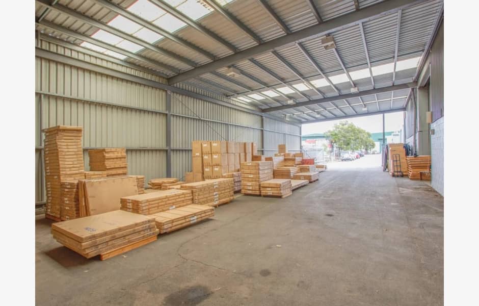 Unit 2 94 Boniface Street, Archerfield properties JLL Property