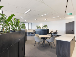 Riverside-Centre-Office-for-Lease-1181-e9751ace-0183-44de-a27a-b26bc9367745_INTERMAIN_123eagle_S_22