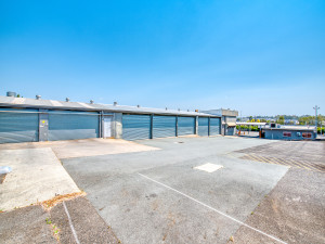 3366-Pacific-Highway-Office-for-Lease-6952-ca79b229-d1a7-4e95-8fcf-dc12d5cc7517_l