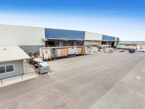 2-6-Bishop-Drive-Office-for-Lease-6872-fa5c3e6c-7405-4810-a464-954424642b15_i