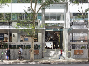 Central-Plaza-Office-for-Lease-1180-467b7cba-ddf4-423a-bc93-442c2bff6ccb_1