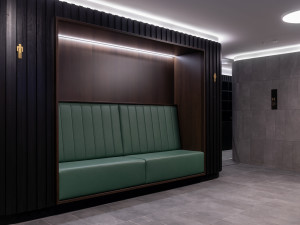 Wesley-Place-Office-for-Lease-8469-1d736a7c-7fcf-480a-a5b3-99a2c9162108_e