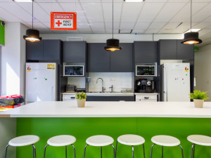 Level-17,-9-Hunter-Street-Office-for-Lease-9093-e718a468-3e1f-401d-be5d-aeb276467920_9HunterSt-Kitchen