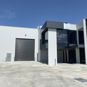 12-Naxos-Way-Office-for-Lease-6498-f4d9596b-c6d3-4b7c-94a0-eebd121e831b_main