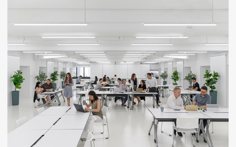 theDesk United Centre | 5/F, 95 Queensway, Admiralty, Hong Kong, | Hong ...