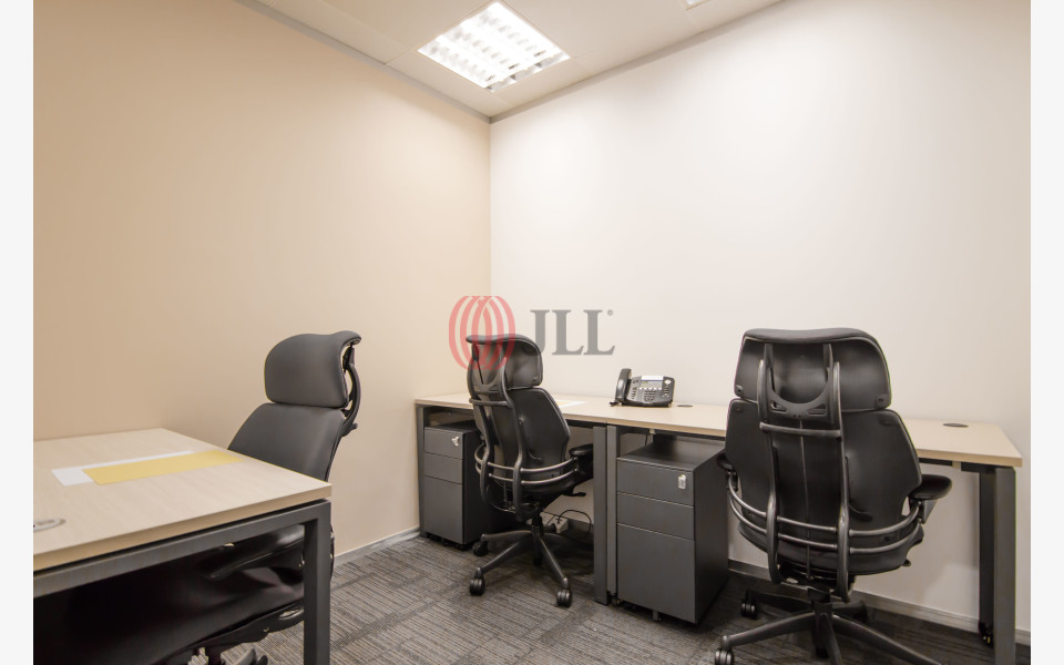 Available unit hkgsea356 in Compass Offices AIA Tower Office